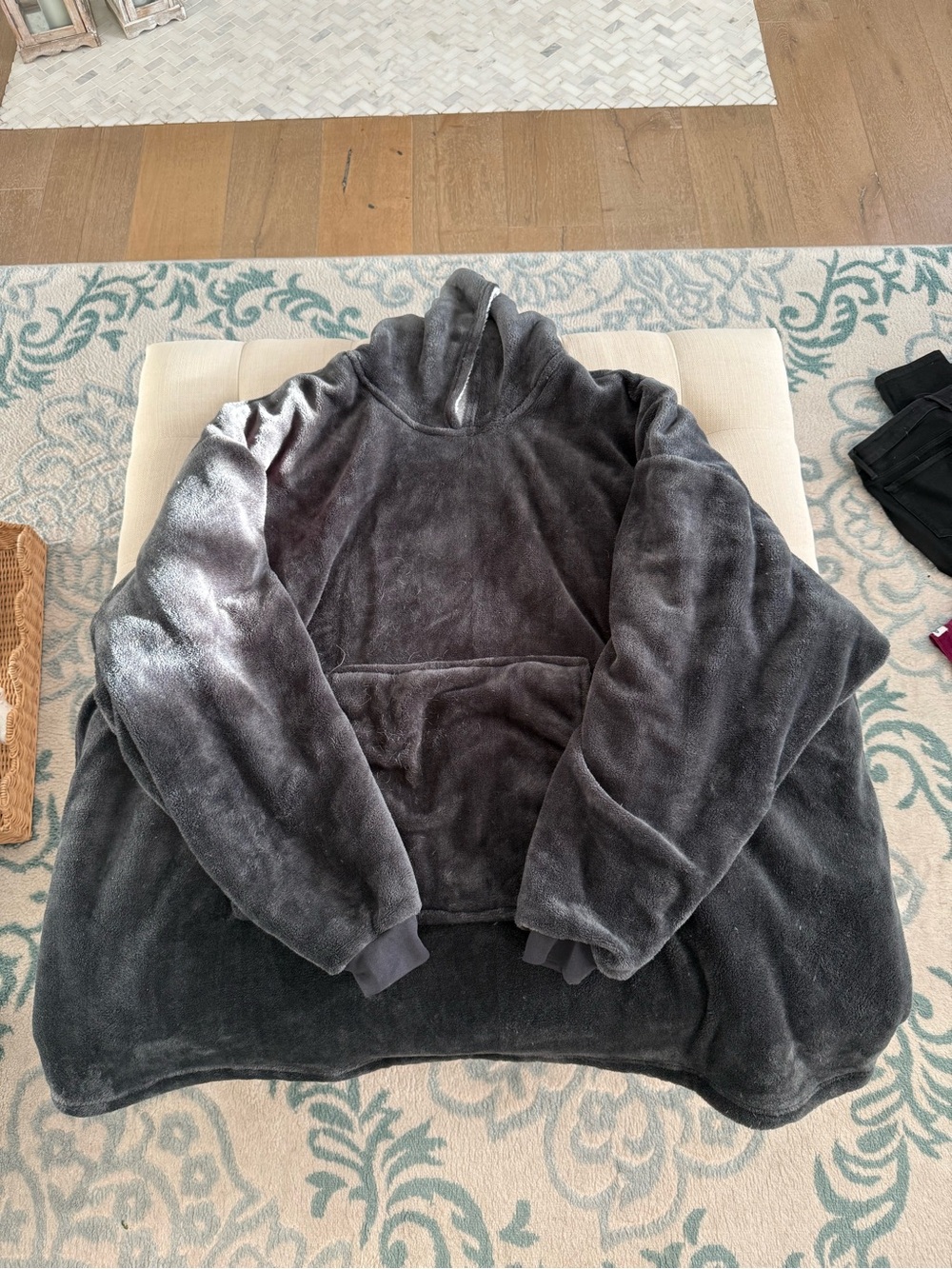 Plush Men's Charcoal Grey Pullover Hoodie blanket